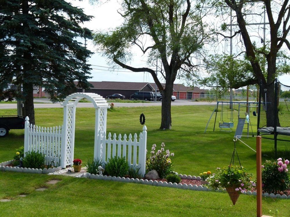乡绅汽车旅馆 Arnprior 外观 照片